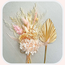 Load image into Gallery viewer, Dried Floral Cake Topper | Pink and White Posy with Hydrangea
