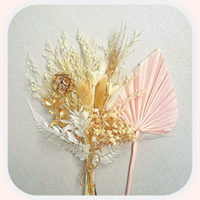 Load image into Gallery viewer, Dried Floral Cake Topper | Gold and White
