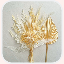 Load image into Gallery viewer, Dried Floral Cake Topper | White and Cream
