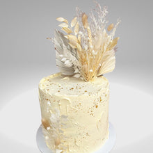 Load image into Gallery viewer, Dried Floral Cake Topper | White and Cream
